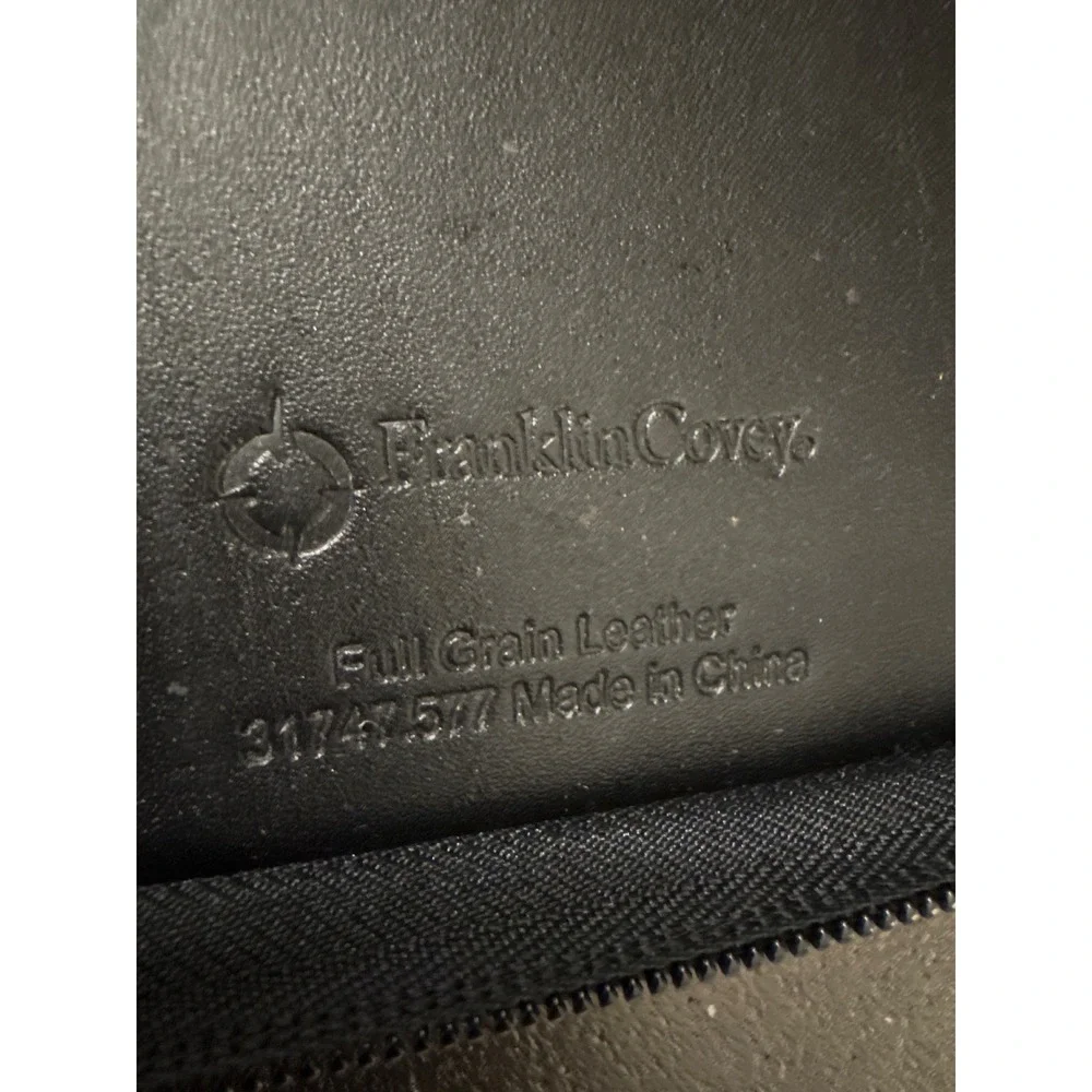 Franklin Covey Black Full Grain Leather Zippered Planner Binder 31747 577